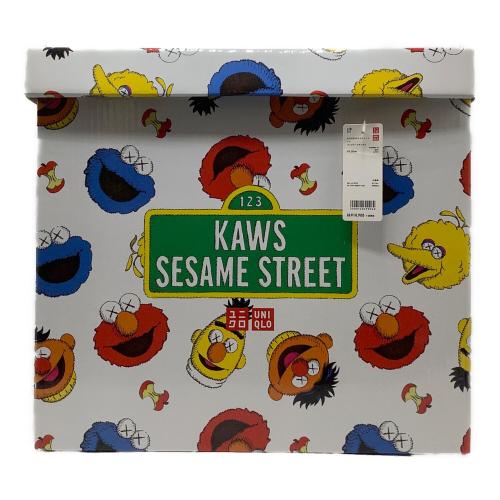 UNIQLO (ユニクロ) キャラクターグッズ KAWS SESAME STREET トイ コンプリートBOX