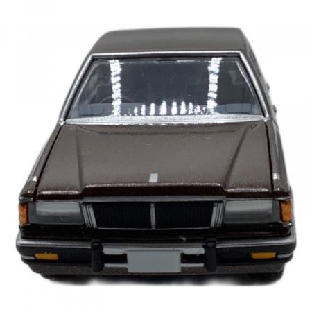 TOMY (トミー) 1/64 LV-N45a ニッサン セドリック 4ドア ハードトップ