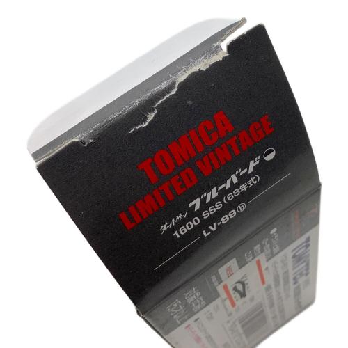 TOMYTEC (トミーテック) ダットサン ブルーバード 1600 SSS (68年式） ミニカー