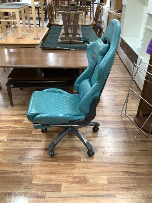 RAKU (ラク) ゲーミングチェア グリーン