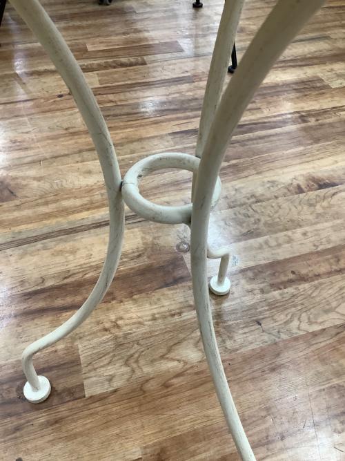 LAURA ASHLEY (ローラ アシュレイ) サイドテーブル アンティーク調 ホワイト camile side table