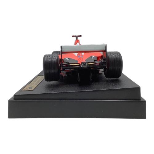 HOT WHEELS Ferrari F2001 #1 2001 WORLD CHAMPIONS MICHAEL