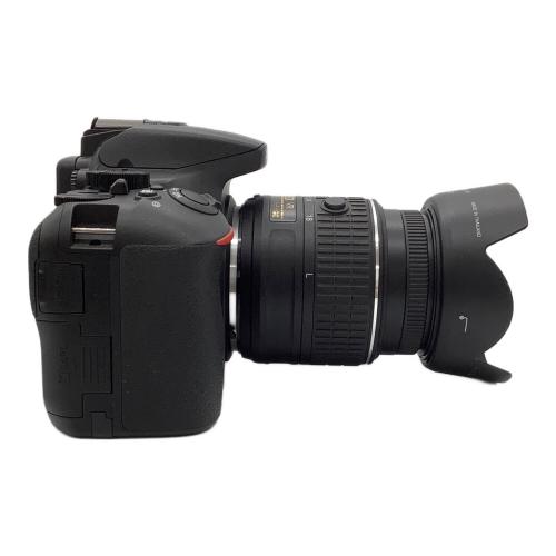 Nikon (ニコン) デジタル一眼レフカメラ D5500