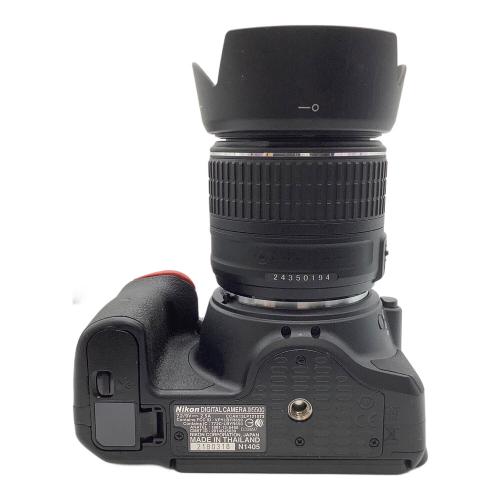 Nikon (ニコン) デジタル一眼レフカメラ D5500