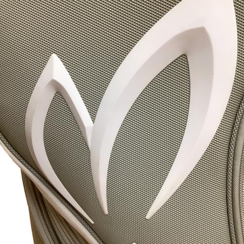 MASTER BUNNY EDITION (マスターバニーエディション) キャディバッグ 158-8980455 グレー