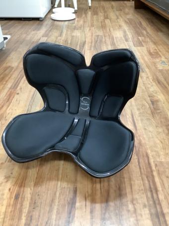 STYLE ATHLETE (スタイルアスリート) 骨盤矯正チェア ブラック