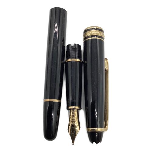 MONTBLANC (モンブラン) 万年筆 4810 ペン先14K ブラック×ゴールドカラー