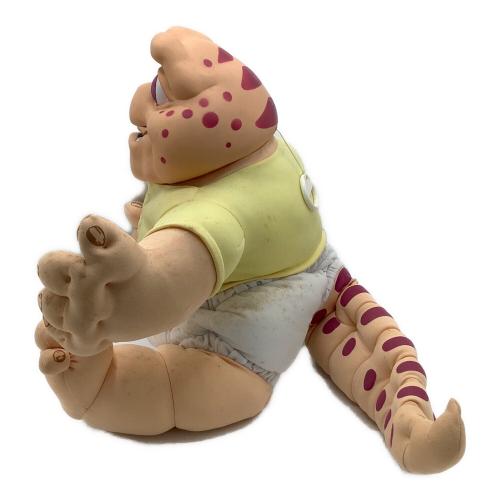 Hasbro（ハズブロ）　Disney　ダイナソーズ　しゃべるぬいぐるみボクちゃんベイビー