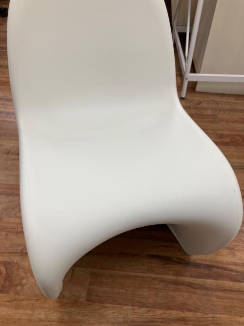 Vitra (ヴィトラ) パントンチェア 210-196 ホワイト Panton Junior Chair