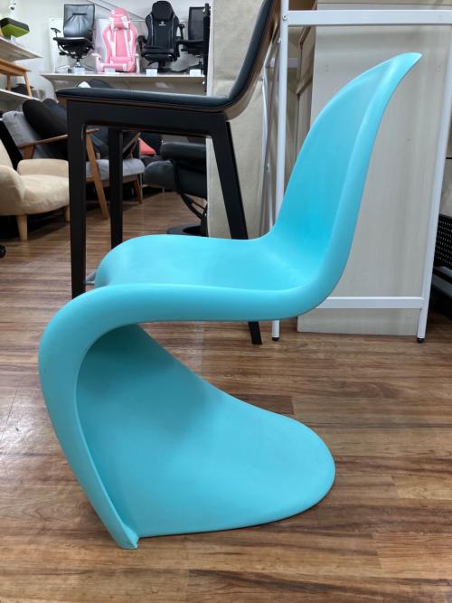 Vitra (ヴィトラ) パントンチェア 210-196 ライトブルー Panton Junior Chair