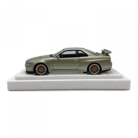 AUTOart (オートアート) NISSAN SKYLINE GT-R (R34) V-SPⅡ モデルカー