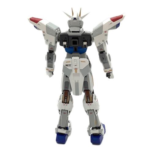 BANDAI (バンダイ) 超合金 ZGMF-X10A フリーダムガンダム Ver.GCP アクションフィギュア