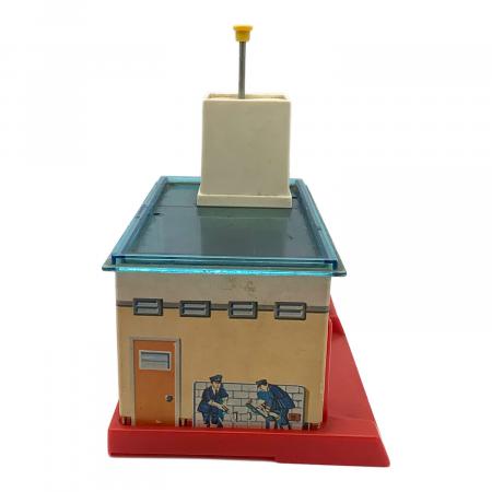 トミーミニカーアクションシリーズ　消防署　昭和レトロ　レトロ玩具　年代物 TOMY (トミー) ミニカーアクションシリーズ けいさつしょ｜トレファク