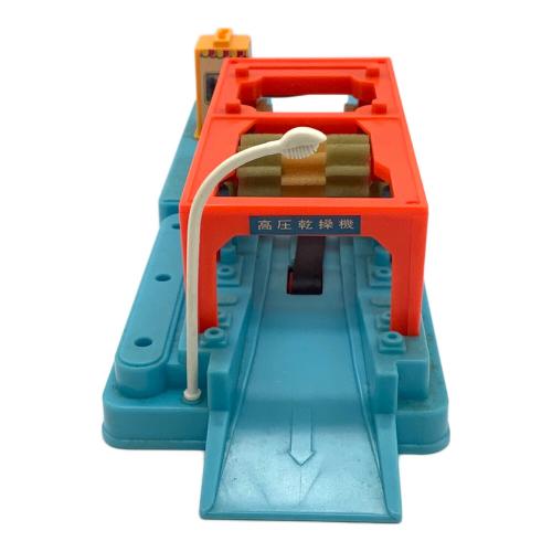 TOMY (トミー) ミニカーアクションシリーズ トミカ洗車場