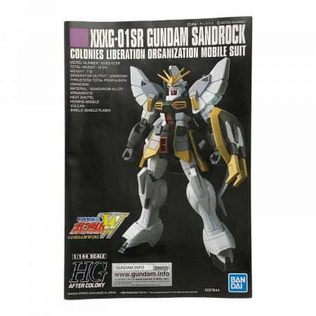 BANDAI (バンダイ) ガンダムサンドロック[クリアカラー] ガンプラ HG 1
