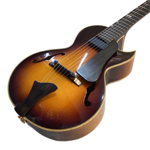 EASTMAN (イーストマン) フルアコギター AR-145F/SB USA製