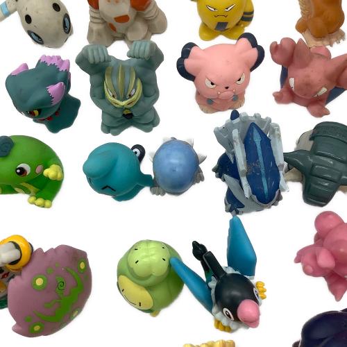 Nintendo　ポケットモンスター指人形セット