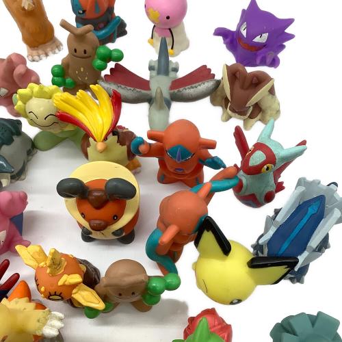 Nintendo　ポケットモンスター指人形セット