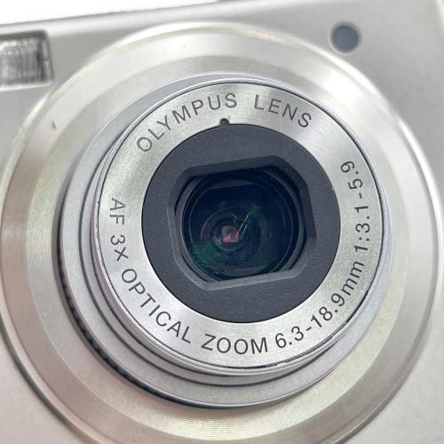OLYMPUS (オリンパス) コンパクトデジタルカメラ FE-220D