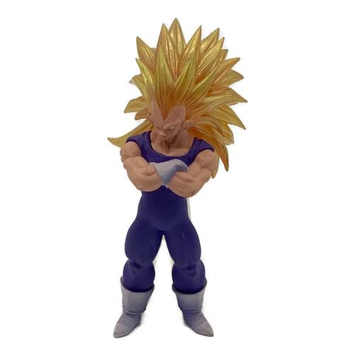 BANDAI　トレーディングフィギュア　DGドラゴンボール ベジータ 超サイヤ人３ フィギュア