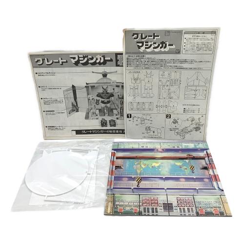 BANDAI (バンダイ) グレートマジンガー秘密基地 グレートマジンガー付 プラモデル