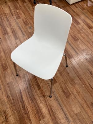 Vitra (ヴィトラ) チェア ホワイト ハルチューブ