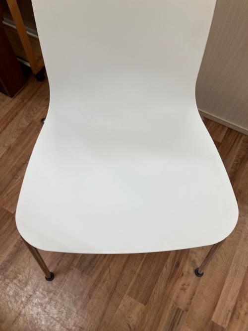 Vitra (ヴィトラ) チェア ホワイト ハルチューブ