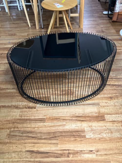 KARE (カレ) コーヒーテーブル 84517 ガラス天板 サイズ：60x90cm  ブラック ワイヤーウーノブラック