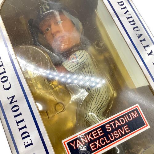 LEGENDS OF THE DIAMOND ボブルヘッド フィギュア FOREVER Collectibles