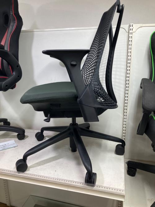 Herman Miller (ハーマンミラー) セイルチェア AS1YA23HA-1442 ブラック×グリーン Suspension Mid-Back