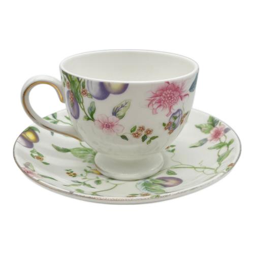 Wedgwood (ウェッジウッド) カップ&ソーサー SWEET PLUM