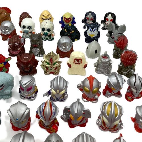 円谷プロ　ウルトラマン 指人形セット  94点