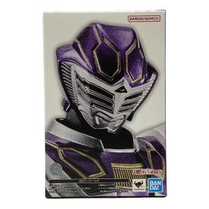 BANDAI (バンダイ) S.H.Figuarts(真骨彫製法) 仮面ライダー王蛇 仮面ライダー