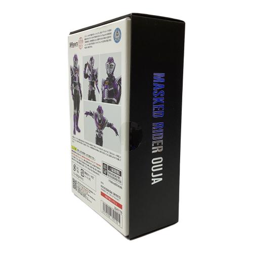 BANDAI (バンダイ) S.H.Figuarts(真骨彫製法) 仮面ライダー王蛇 仮面ライダー