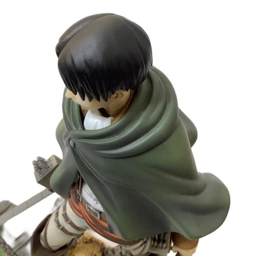 講談社　 進撃の巨人 リヴァイ