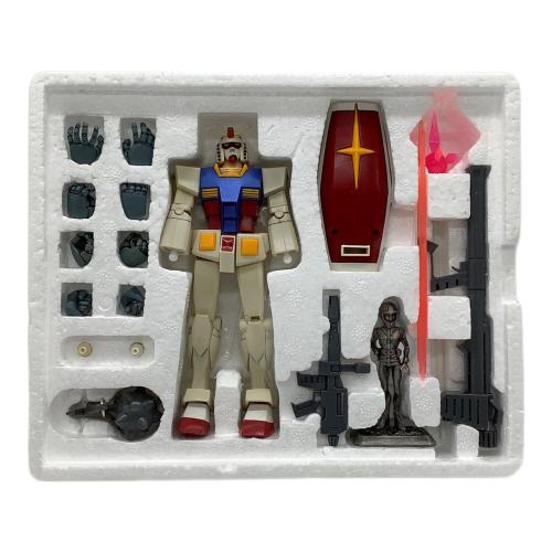 BANDAI (バンダイ) 超合金 GD-16 可動戦士 RX-78-2 ガンダム 「機動戦士ガンダム」