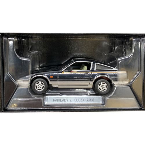 TOMY (トミー) モデルカー 1/43 TLS0005 ニッサン フェアレディ Z 300ZX Z31 トミカリミテッド Sシリーズ