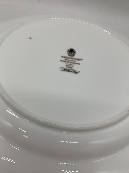 Wedgwood (ウェッジウッド) プレート 28cm 金彩部分スレ有 ビアンカ