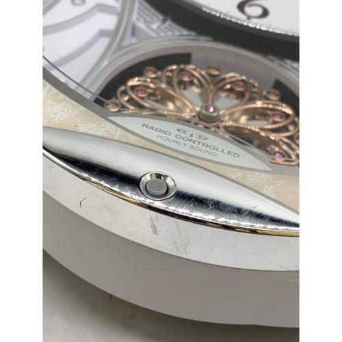 small world (スモールワールド) 掛時計 8MN407RH