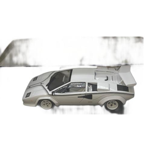 IXO (イクソ) ミニカー ホワイト 1/43 ランボルギーニ カウンタック 5000QV Quattrovalvole