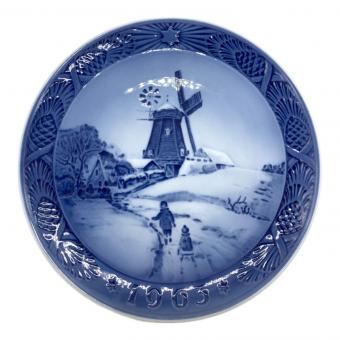 ROYAL COPENHAGEN (ロイヤル・コペンハーゲン) イヤープレート 1963