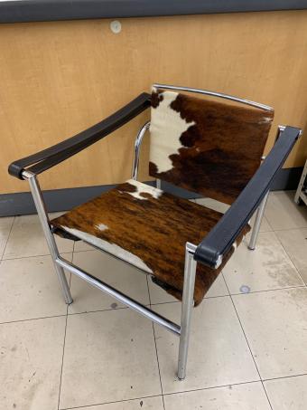 CASSINA (カッシーナ) LC1スリングチェア ブラウン  1人掛け