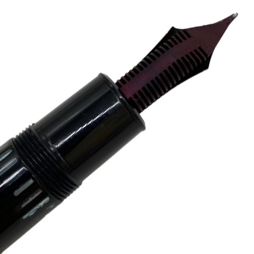 MONTBLANC (モンブラン) 万年筆 ペン先14C 585 4810