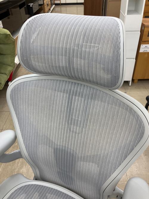 Herman Miller (ハーマンミラー) アーロンチェア ホワイト 63 リマスタード