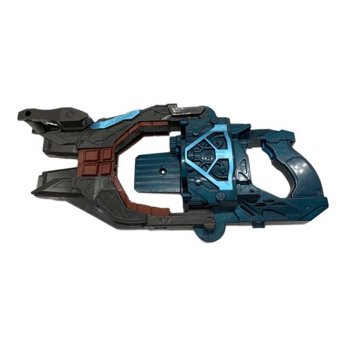 仮面ライダーガヴ (カメンライダーガヴ) 仮面ライダー DX変身銃ヴァレンバスター 仮面ライダーヴァレン完全なりきりセット