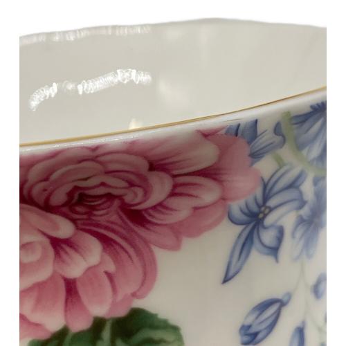 ROYAL ALBERT (ロイヤルアルバート) カップ&ソーサー Beatrice