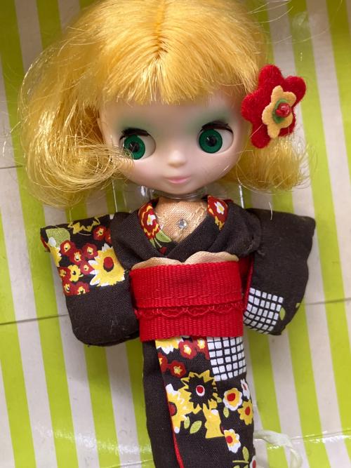 Blythe (ブライス) スプリングショコラ 人形