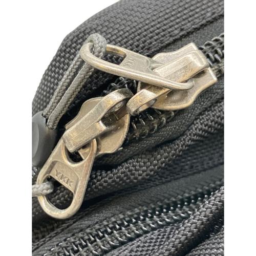 THINK TANK PHOTO (シンクタンクフォト) urban disguise 60 v2 0 カメラバッグ ブラック