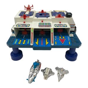 ポピー ウルトラマン80 UGM大型基地 @