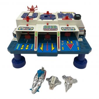 ポピー ウルトラマン80 UGM大型基地 @